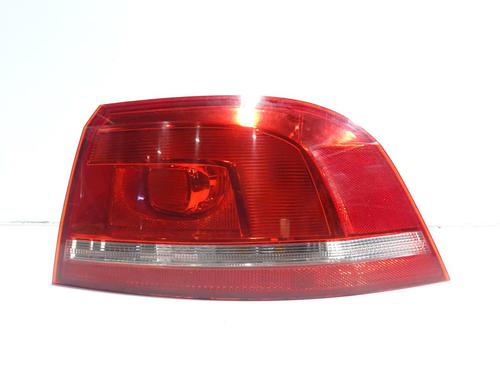 Used Right taillight VW PASSAT B7 Variant (365) 2.0 TDI 4motion (140 hp) 32447207