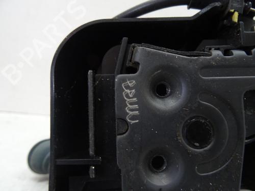 Front right lock VOLVO C30 (533) D2 | BP20040302C97