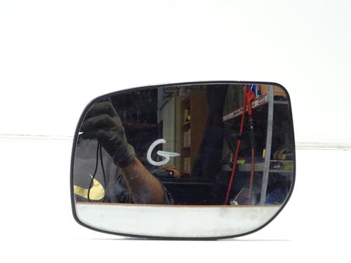 Used Left mirror glass TOYOTA YARIS (_P9_) 1.4 D-4D (NLP90_, NLP90R) (90 hp) 29585626