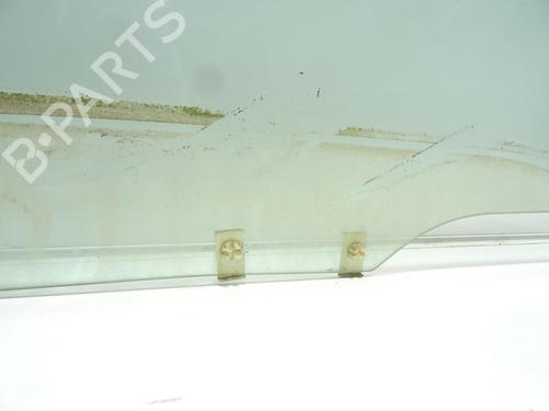 Used Front right door window Front right door window 25939457 25939457