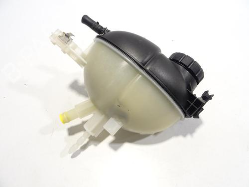 Used Expansion tank MERCEDES-BENZ C-CLASS (W204) C 220 CDI (204.008) (170 hp) 28216554