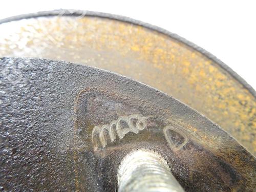 Used Right front steering knuckle Right front steering knuckle FORD TRANSIT Van (FA_ _) 2.4 DI RWD (FAA_, FAB_, FAC_, FAD_) (120 hp) 23788081 23788081