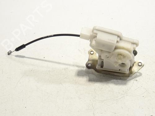 Used Tailgate lock Tailgate lock SUZUKI IGNIS III (MF, FF) 1.2 Hybrid AllGrip (ATK412) (90 hp) 33213081 33213081