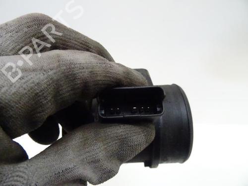 Mass air flow sensor PEUGEOT 406 (8B) 2.0 HDI 110 | BP20056722M95 
