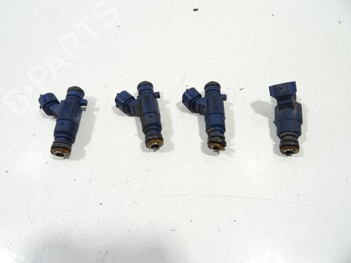 Used Injector NISSAN MICRA II (K11) 1.0 i 16V (K11) (60 hp) 32366232