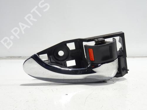 front-right-interior-door-handle-toyota-rav-4-iii-_a3_-2005-2006-2007-2008-2009-2010-2011-2012-2013-2014-32516986 main image