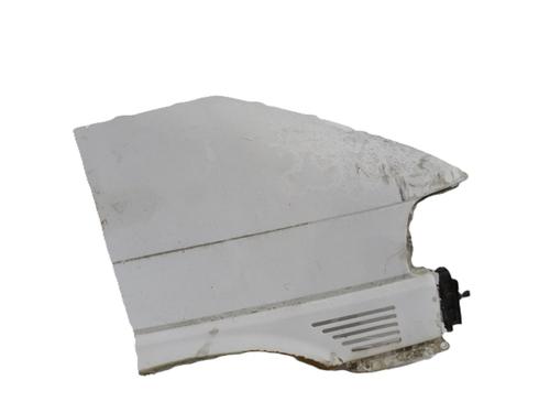 Guarda-lamas direito VW TRANSPORTER T4 Van (70A, 70H, 7DA, 7DH) 2.5 TDI (102 hp) 32630732