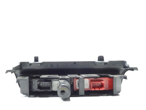 Used Switch Switch AUDI A1 (8X1, 8XK) 1.4 TDI (90 hp) 30634791 30634791