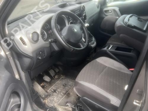 Electronic module PEUGEOT PARTNER Tepee 1.6 HDi 16V | BP30900458M83 - Image 9