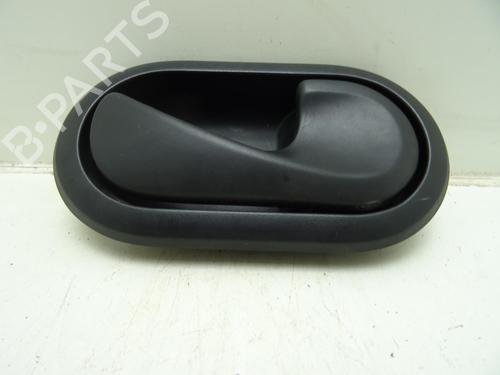 Used Front right interior door handle DACIA DUSTER (HS_) 1.5 dCi 4x4 (HSMC, HSMD) (110 hp) 23401172