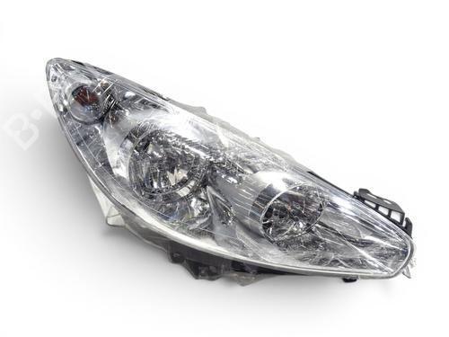 Used Right headlight Right headlight 37652043 37652043