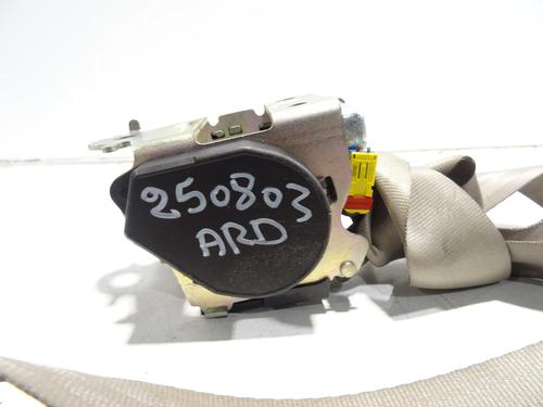 Used Rear right seatbelt Rear right seatbelt RENAULT LAGUNA III Grandtour (KT0/1) 2.0 dCi (KT01, KT08, KT09, KT0K, KT12, KT1D, KT1W) (150 hp) 33037459 33037459