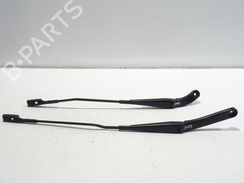 front-windshield-wiper-arm-audi-a5-8t3-2007-2008-2009-2010-2011-2012-2013-2014-2015-2016-2017-33236845 main image