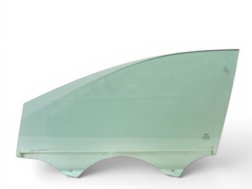 front-left-door-window-ford-focus-iii-2010-2011-2012-2013-2014-2015-2016-2017-2018-2019-2020-36372945 main image