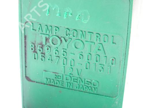 Used Electronic module Electronic module TOYOTA LAND CRUISER 80 (_J8_) 4.2 TD (HDJ80) (160 hp) 32776517 32776517