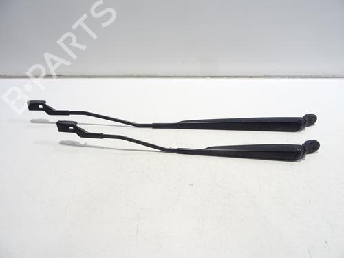 Used Front windshield wiper arm CITROËN C3 Picasso (SH_) 1.6 HDi (90 hp) 29838701