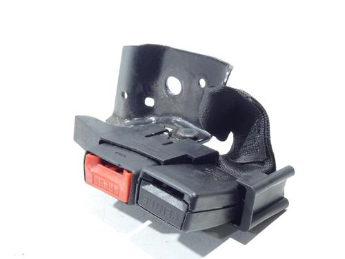 Used Seat buckle RENAULT CLIO III (BR0/1, CR0/1) 1.5 dCi (BR17, CR17) (86 hp) 28420079