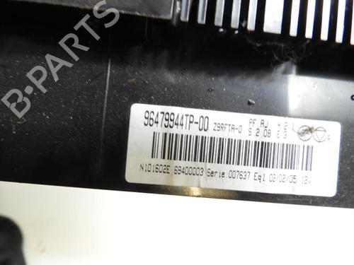 Used Climate control Climate control PEUGEOT 607 (9D, 9U) 2.2 HDi (133 hp) 20060232 20060232