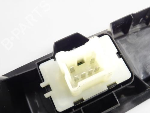right-front-window-switch-renault-zoe-bfm_-2012-36901036 main image