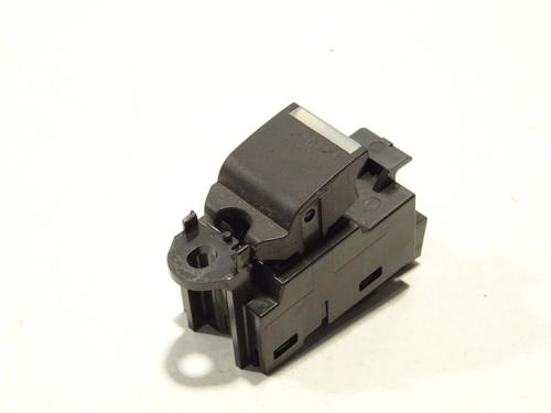 Used Right front window switch Right front window switch LAND ROVER RANGE ROVER SPORT II (L494) 4.4 SDV8 4x4 (340 hp) 29511805 29511805