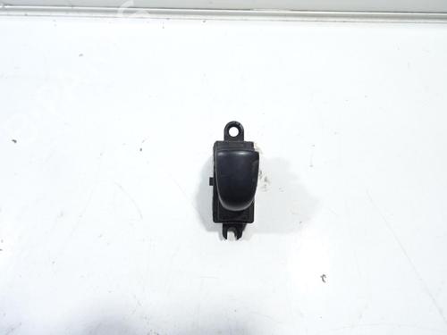 right-front-window-switch-nissan-juke-f15-2010-2011-2012-2013-2014-2015-2016-2017-2018-2019-32094315 main image