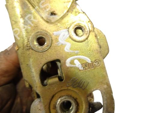 Used Front left lock Front left lock 37202453 37202453