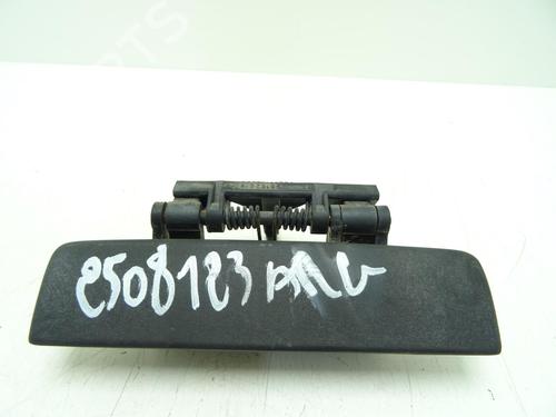 Used Rear left exterior door handle PEUGEOT 306 Break (7E, N3, N5) 1.4 (75 hp) 29452410