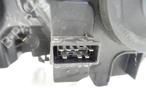 Right headlight CITROËN C4 I (LC_) 1.6 HDi | BP28325582C29 
