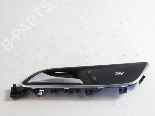 Used Front left interior door handle MERCEDES-BENZ A-CLASS (W176) A 180 CDI / d (176.012) (109 hp) 20054037