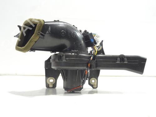Used Heater blower motor PEUGEOT 5008 (0U_, 0E_) 2.0 HDi 150 / BlueHDi 150 (150 hp) 25594389