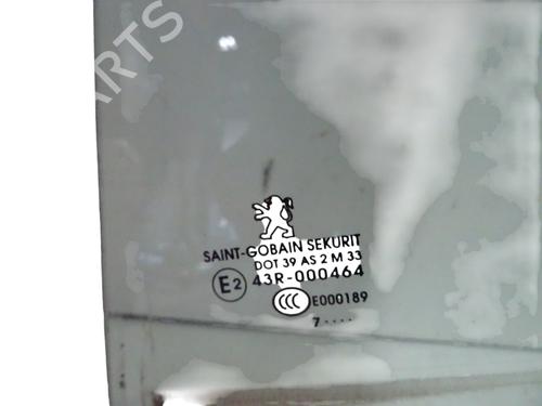 Used Rear left door window Rear left door window 39518003 39518003