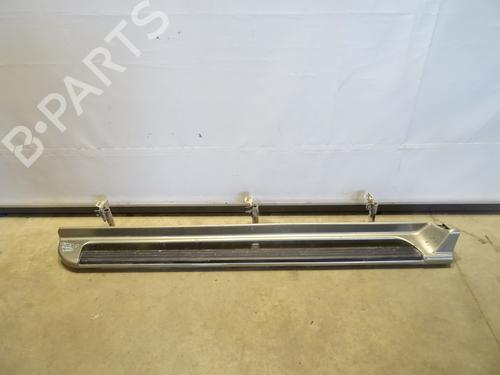 Used Step MITSUBISHI PAJERO SPORT I (K7_, K9_) 2.5 TD (K94W, K74T) (115 hp) 32524759