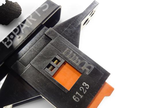 Warning switch SUZUKI GRAND VITARA II (JT, TE, TD) 1.9 DDiS All-wheel Drive (JT419, TD44, JB419WD, JB419XD,... | BP36763937I22 - Image 3