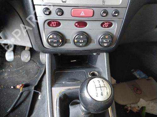 Brugte ALFA ROMEO 147 (937_) 1.9 JTDM 8V (937.AXD1A, 937.AXU1A, 937.BXU1A) 4920578