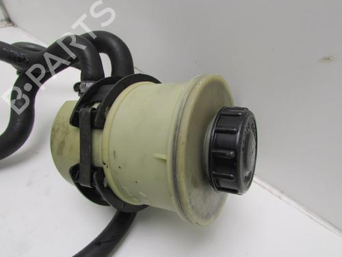 Used Power steering reservoir Power steering reservoir RENAULT MASTER PRO Platform/Chassis (HH__, UH__) dCi 120 (HH0H, HH1H, HH6H, HH7H, UH0H, UH1H, UH4H, UH5H,... (116 hp) 20049902 20049902