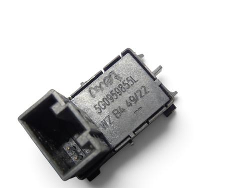 left-rear-window-switch-vw-polo-vi-aw1-bz1-ae1-2017-39085682 main image