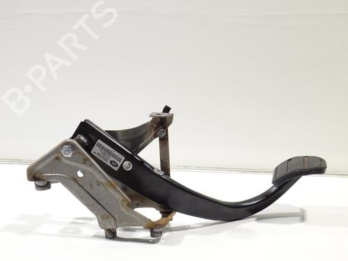 Used Break pedal LAND ROVER DISCOVERY IV (L319) 3.0 SDV6 4x4 (256 hp) 20223638