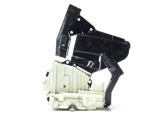 BP30079403C100 main image