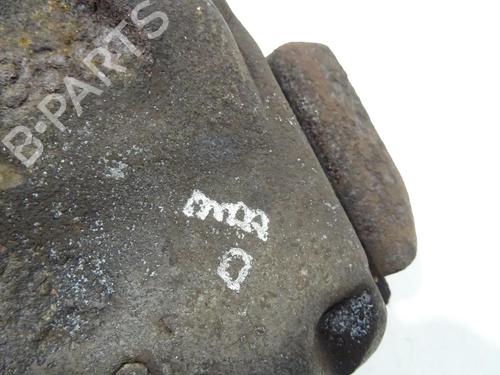 Used Right front brake caliper Right front brake caliper MERCEDES-BENZ SPRINTER 2-t Van (B901, B902) 210 D (901.461, 901.462, 902.461, 902.462) (102 hp) 24368242 24368242