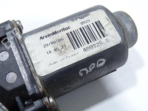 Used Rear right window mechanism Rear right window mechanism NISSAN NOTE (E11, NE11) 1.5 dCi (86 hp) 20038025 20038025