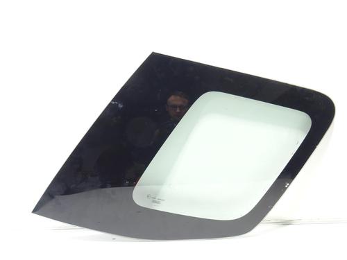 Panel rude bagtil højre Panel rude bagtil højre SUZUKI IGNIS II (MH) 1.5 4x4 (RM415) (99 hp) 33738753 33738753