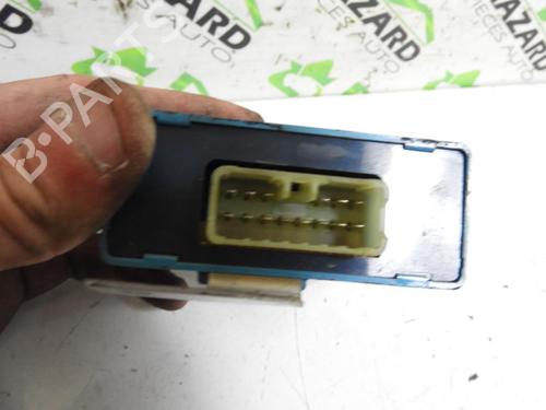 Used Electronic module Electronic module MITSUBISHI PAJERO II (V3_W, V2_W, V4_W, V5_W) [1990-2001] 21826760 21826760
