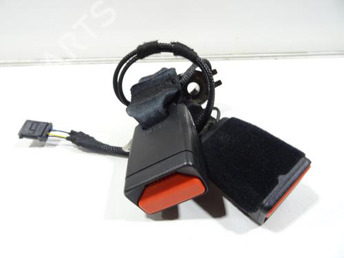 Used Seat buckle PEUGEOT 208 II (UB_, UP_, UW_, UJ_) 1.2 PureTech 75 (75 hp) 29869335