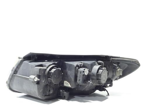 Used Right headlight Right headlight HYUNDAI SANTA FÉ II (CM) 2.2 CRDi (155 hp) 30357937 30357937