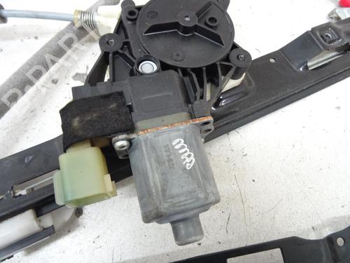 Used Front left window mechanism Front left window mechanism FORD B-MAX (JK) 1.0 EcoBoost (125 hp) 20064420 20064420