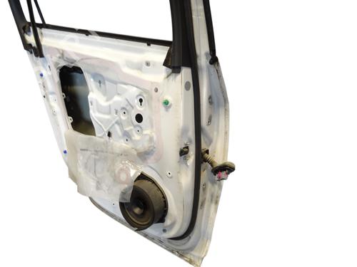 left-rear-door-opel-zafira-tourer-c-p12-2011-37025412 main image