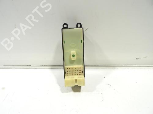 Used Left front window switch Left front window switch NISSAN MICRA II (K11) 1.0 i 16V (K11) (60 hp) 32366239 32366239