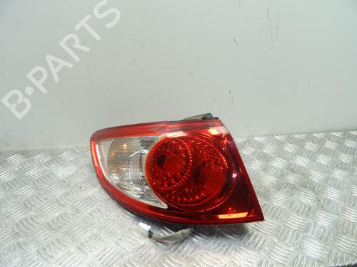 Used Left taillight HYUNDAI SANTA FÉ II (CM) 2.2 CRDi GLS 4x4 (150 hp) 30079485