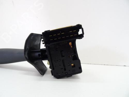 Used Steering column stalk Steering column stalk DACIA LOGAN (LS_) 1.4 (LS0A, LS0C, LS0E, LS0G) (75 hp) 20068767 20068767