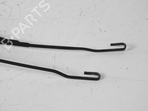 Used Front windshield wiper arm FORD MONDEO III (B5Y) [2000-2007]  20052055